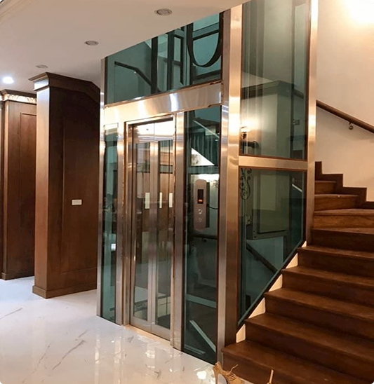 Thang máy hiện đại