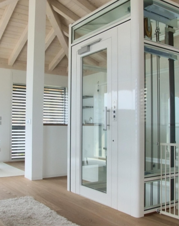 THANG MÁY GIA ĐÌNH